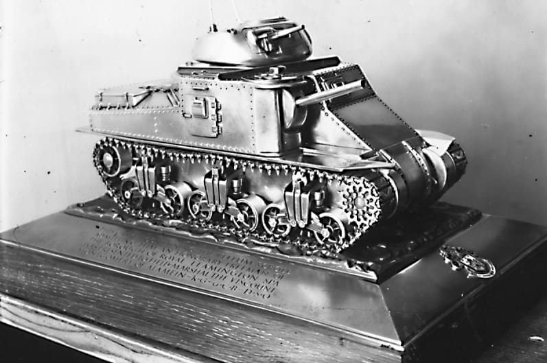 Monty and the Casket, 1947